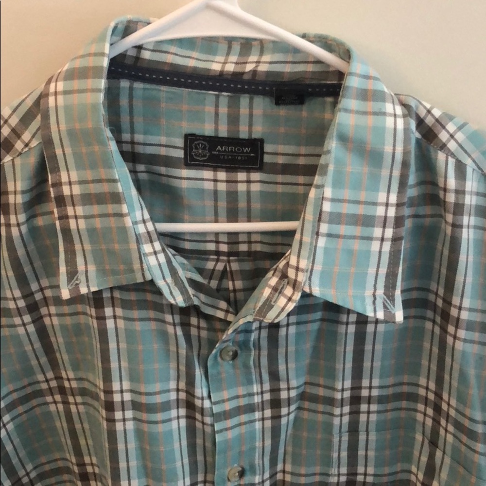 L/S casual button down - Picture 2 of 2